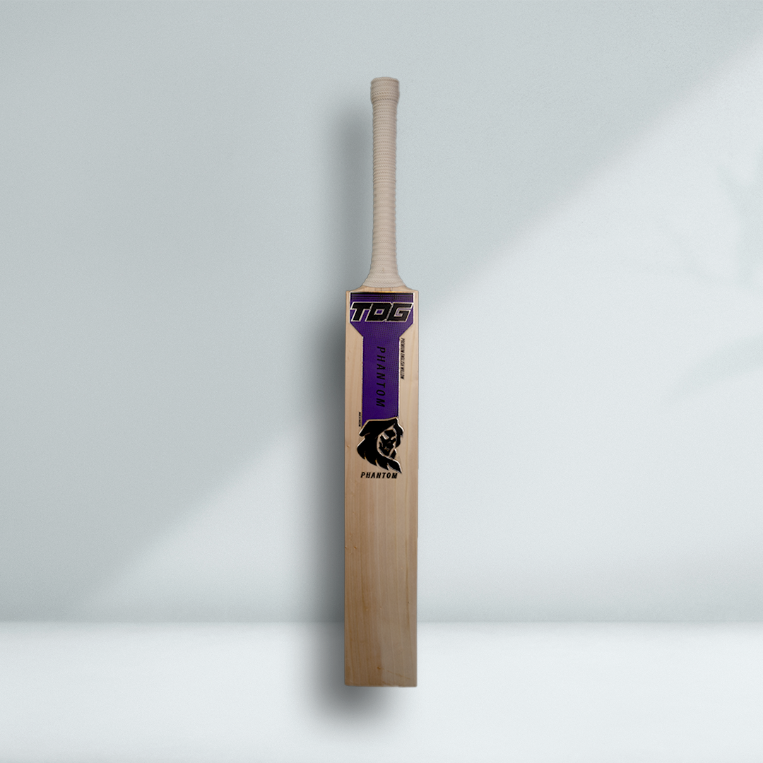 Dynamic Phantom Bat