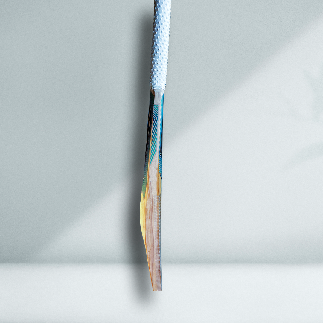 Dynamic Shaheen Bat